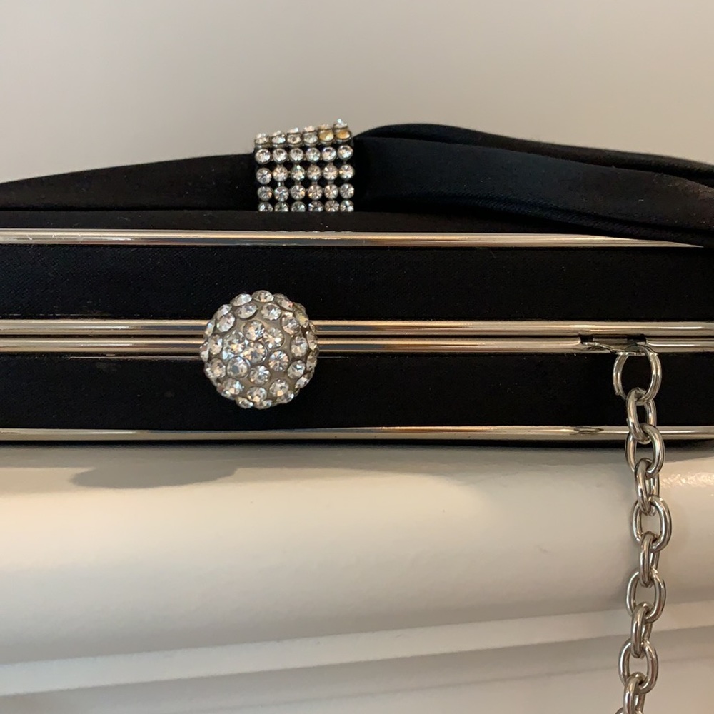 Purse - Picture 2 of 4